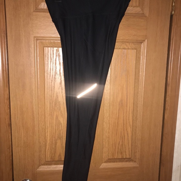 Xersion Workout Pants ~No-Chafing DriFit & Pockets - Picture 7 of 13